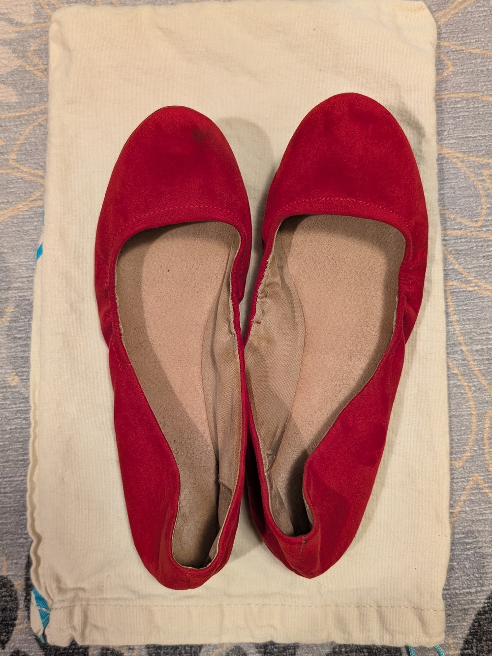 Violet Brand Suede Red Rounded Point Toe Flats